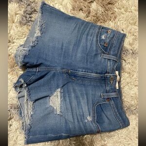Levi High Rise Jean Shorts sz. 26